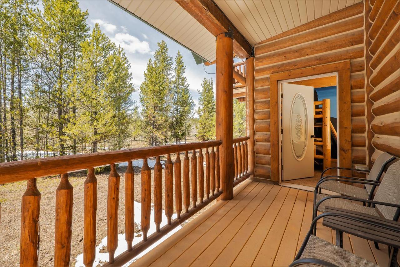 The Hideaway Hostel アイランド・パーク エクステリア 写真