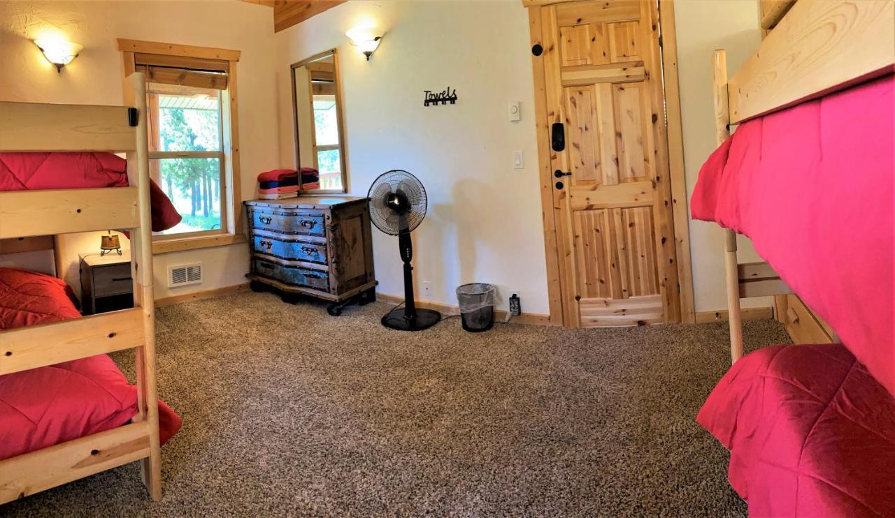 The Hideaway Hostel アイランド・パーク エクステリア 写真