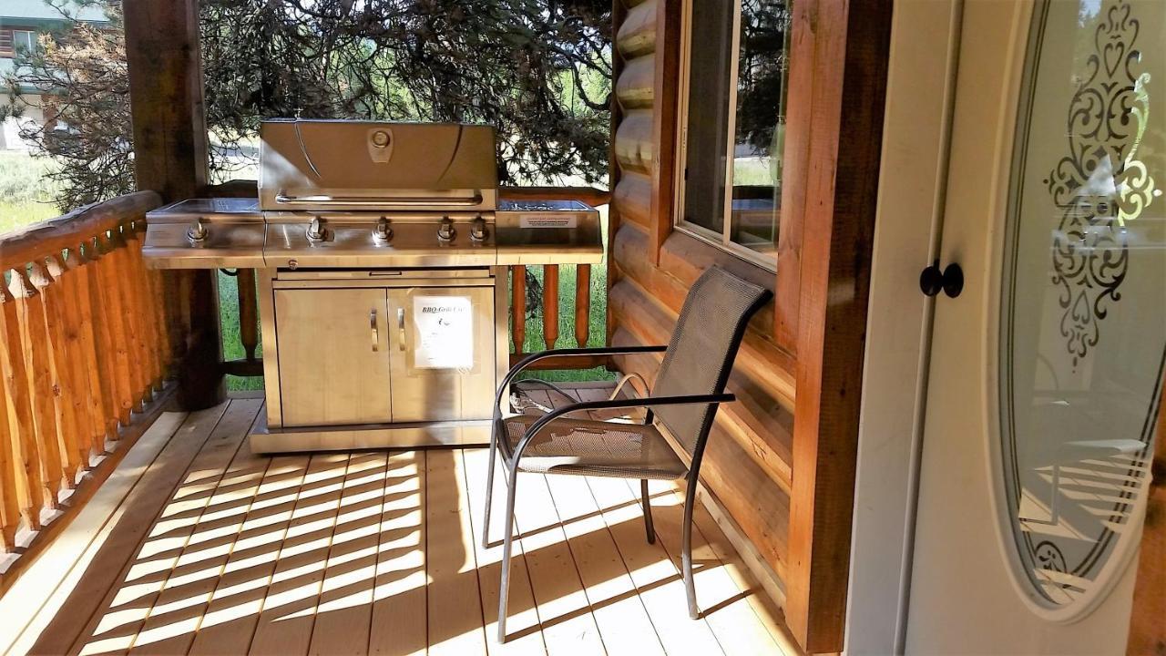 The Hideaway Hostel アイランド・パーク エクステリア 写真